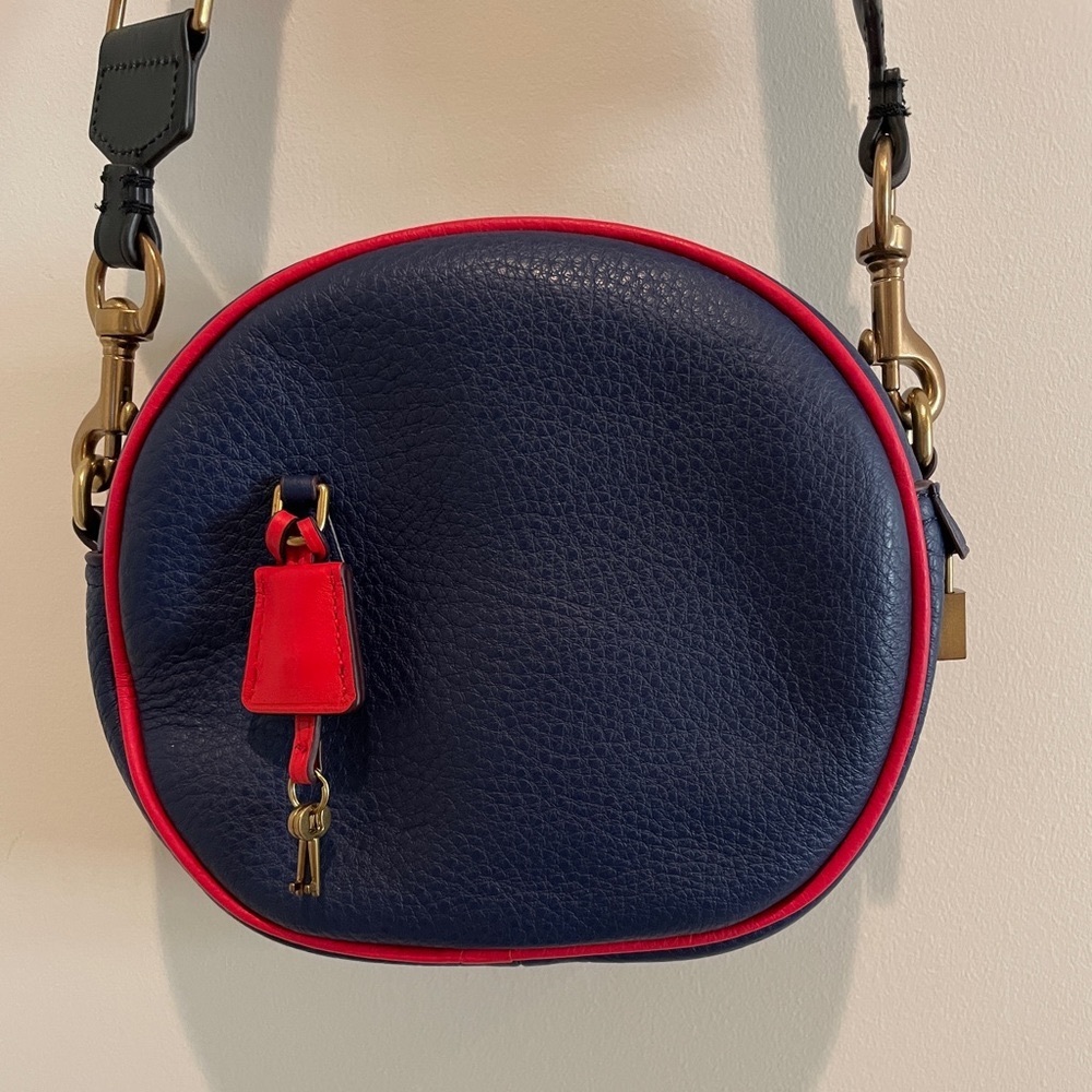 Jcrew Signet Circle Bag purse in Piped Italian Leather, Navy Red